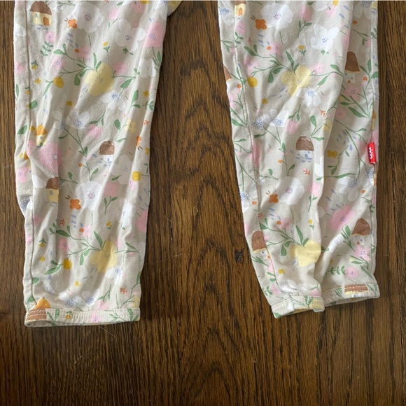 Magnetic Me Portabella Posies Pajamas - Picture 4 of 7